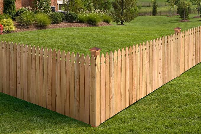 How To Properly Maintain Your Wood Fence